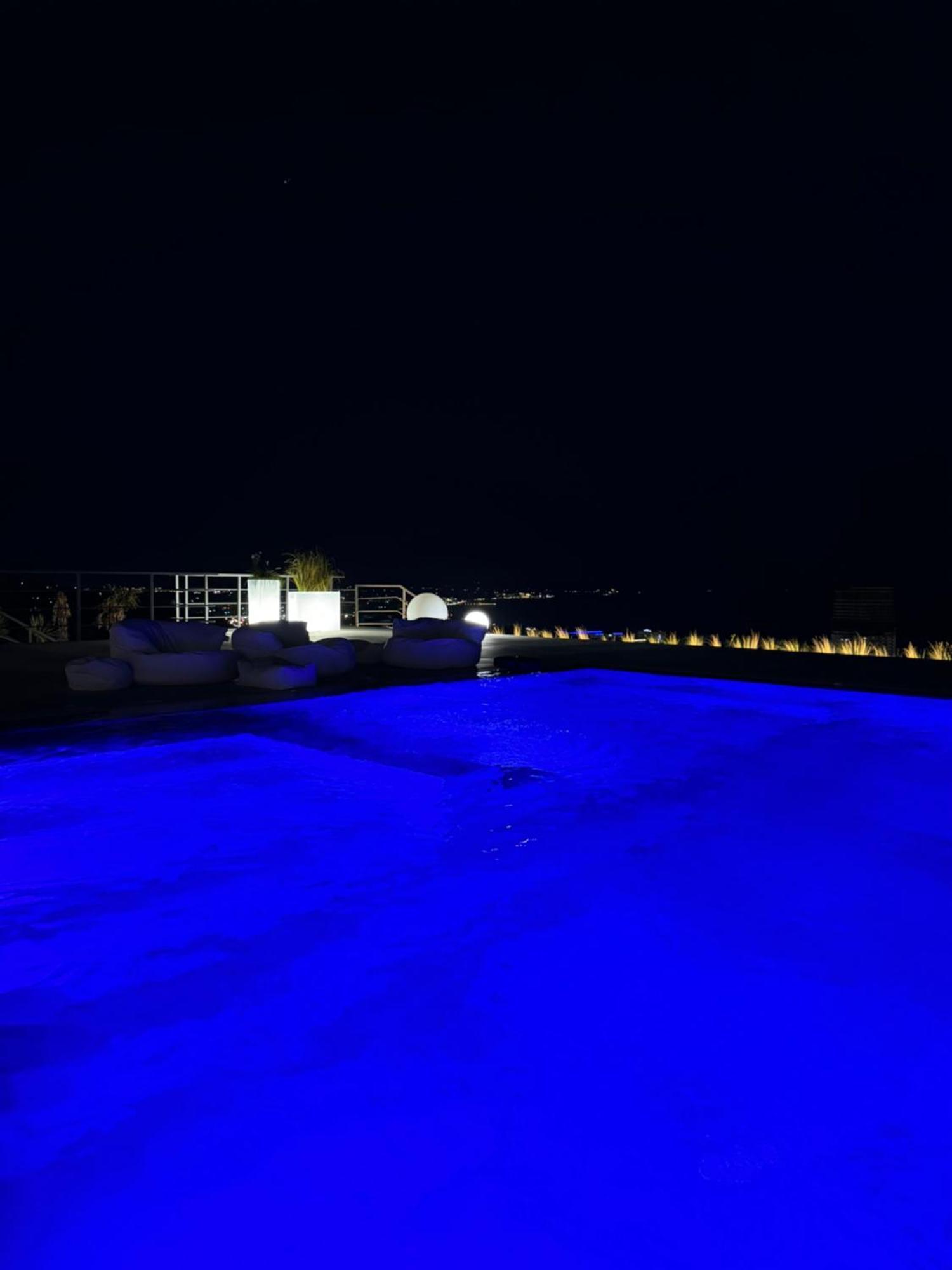 Villa Esmi Durres Kryemëdhej Kültér fotó