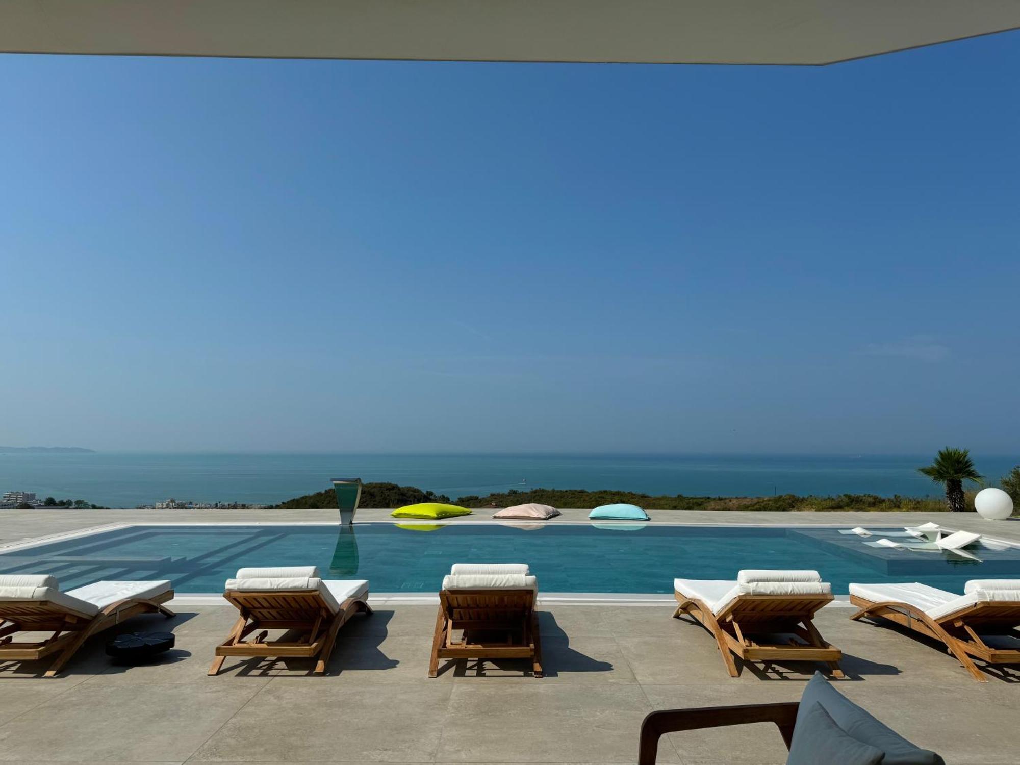 Villa Esmi Durres Kryemëdhej Kültér fotó