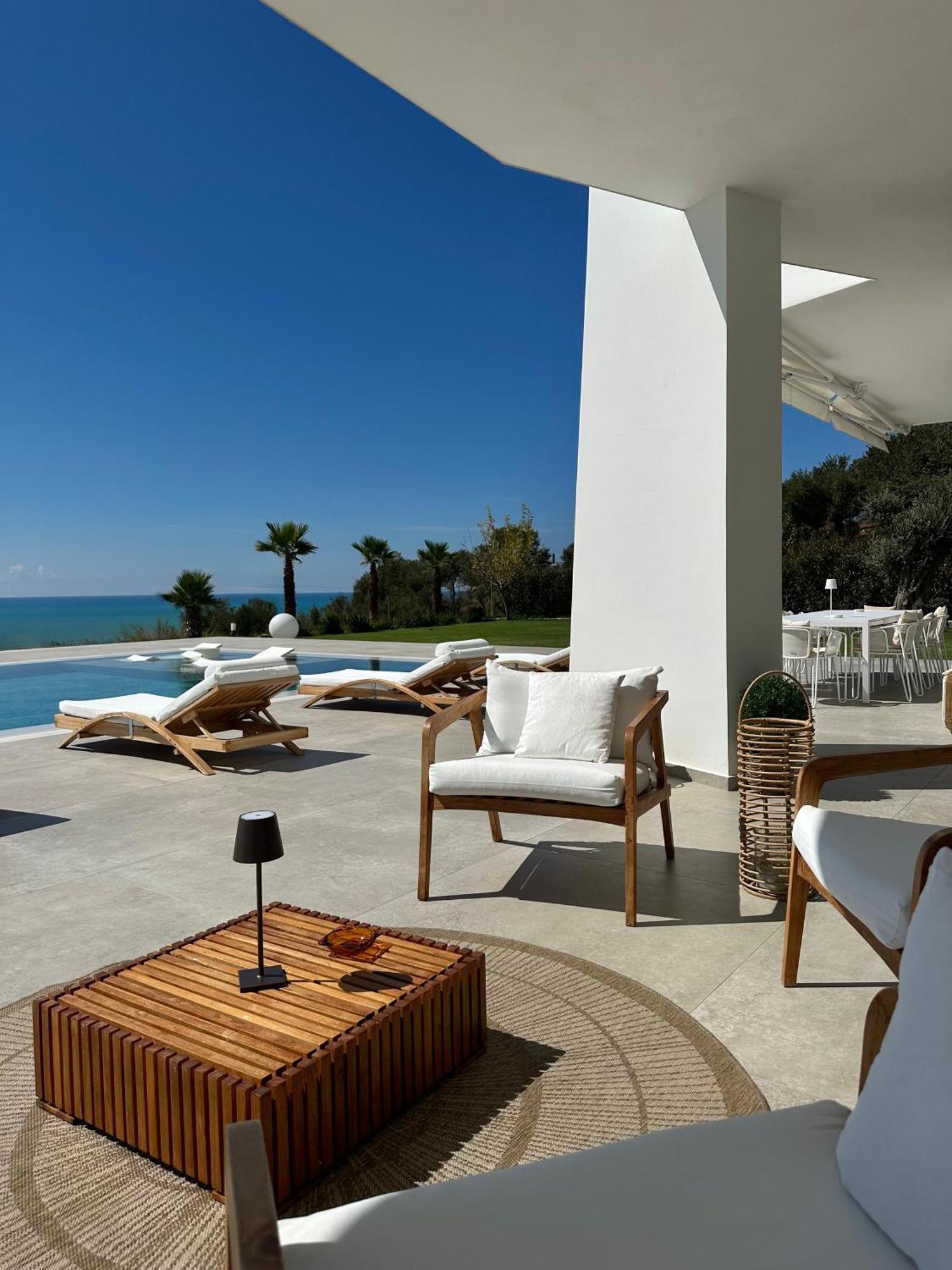 Villa Esmi Durres Kryemëdhej Kültér fotó
