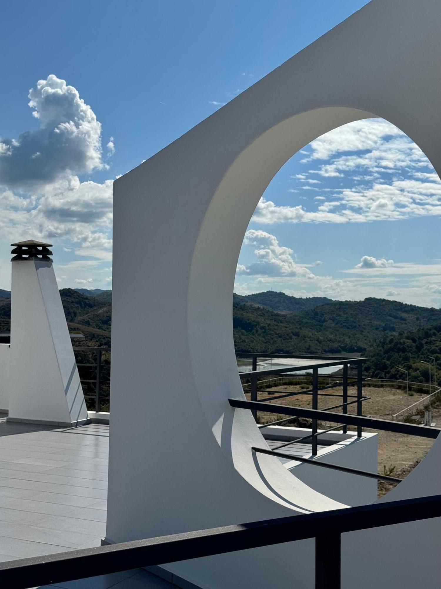 Villa Esmi Durres Kryemëdhej Kültér fotó