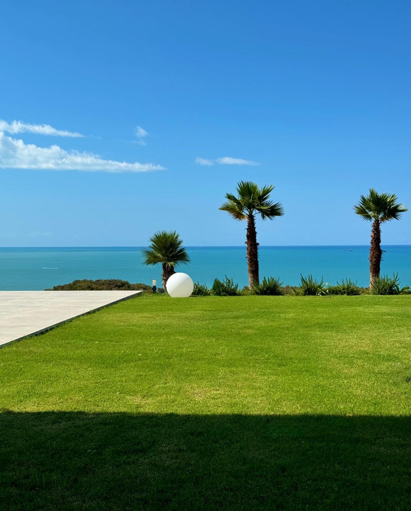 Villa Esmi Durres Kryemëdhej Kültér fotó